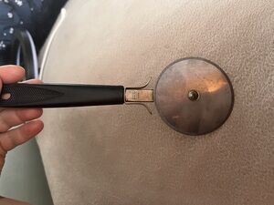 EKCO Vintage Pizza Cutter, Black, 8 inches,